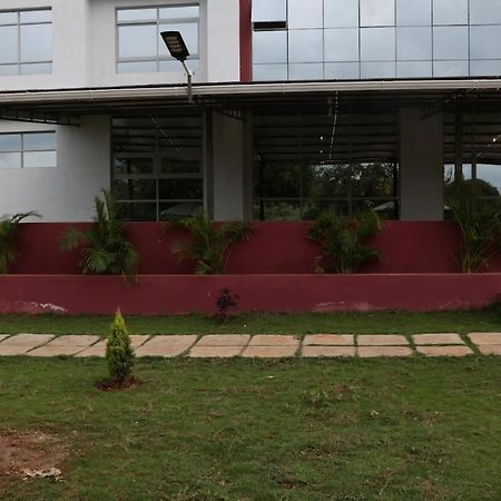 Paraiso Gardens Hotel Wote المظهر الخارجي الصورة